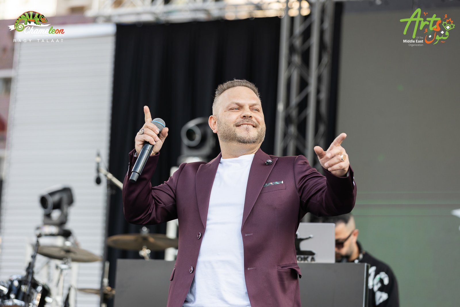 Singer performing on the AMEF 2 main stage