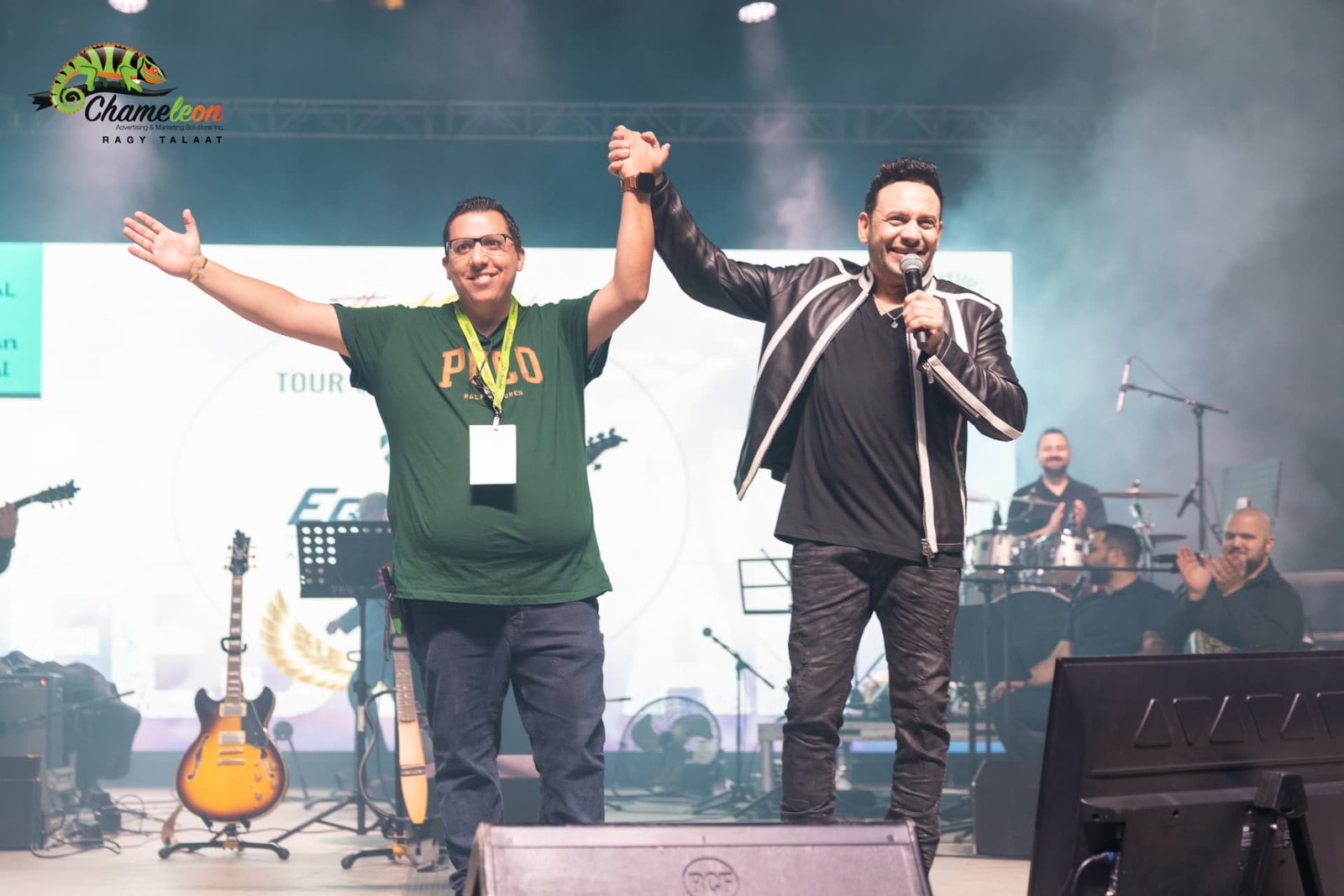 Moustafa Amar performing on the North America Tour — photo 14